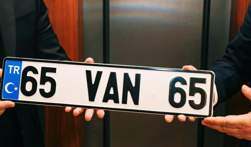 "65 VAN 65” Plakası İçin Rekor Teklif