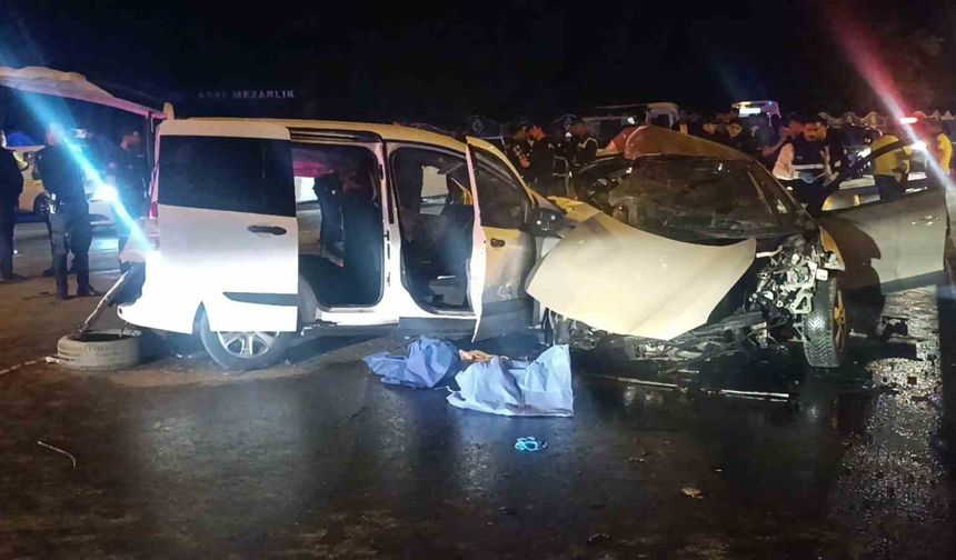 Feci kaza: 3'ü aynı aileden 5 kişi yaşamını yitirdi