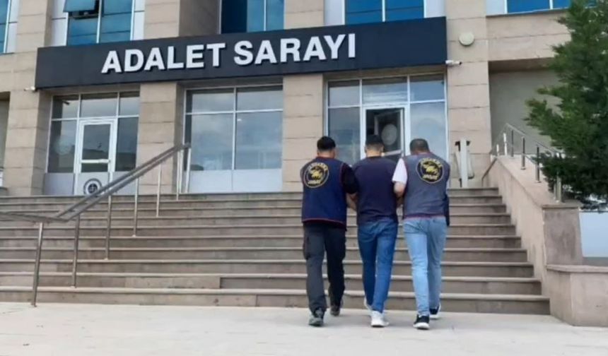 Van’da değişik suçlardan aranmaları bulunan 11 kişi tutuklandı