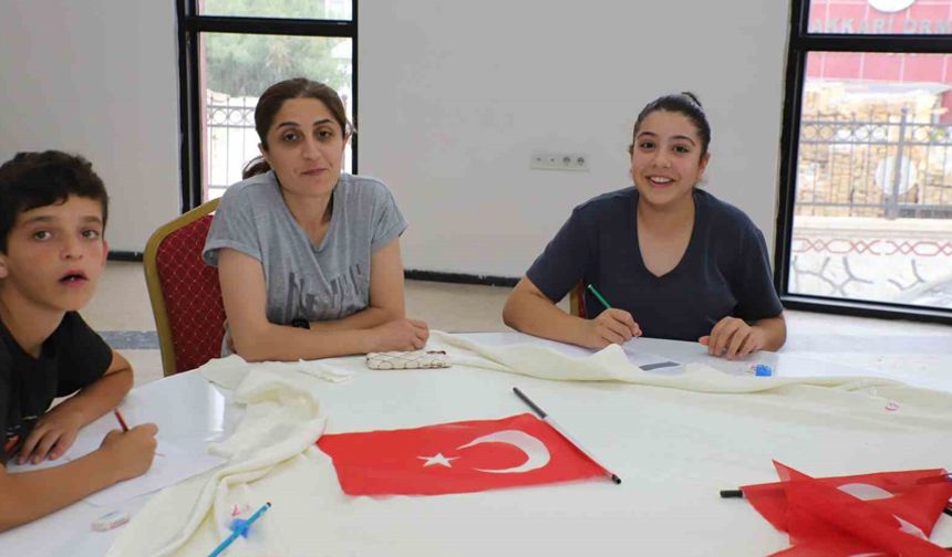 Hakkari’de 15 Temmuz temalı "Resim ve Mektup" yarışması