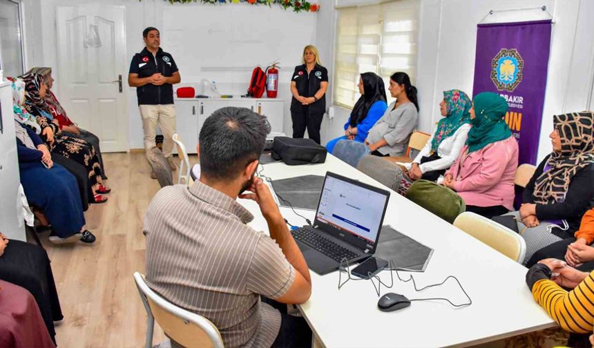 Kadınlara afetlere karşı farkındalık eğitimi verildi