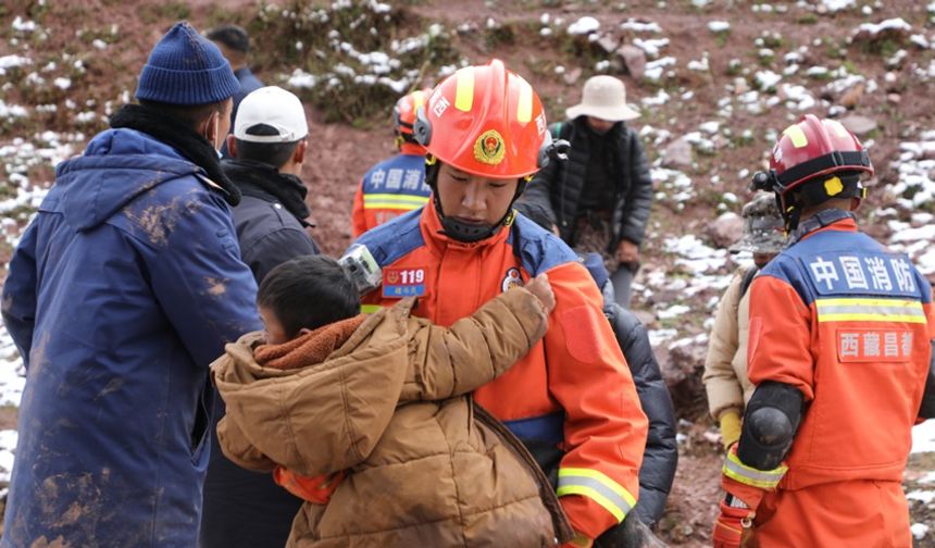 Çin’de heyelan: 4 ölü, 8 kayıp