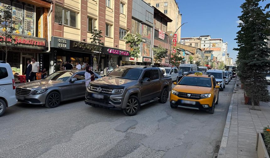 Yüksekova’da Park Sorunu Büyüyor