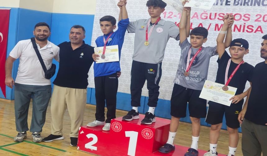 Şırnaklı sporcu, 600 sporcu arasından Türkiye 2.’si oldu