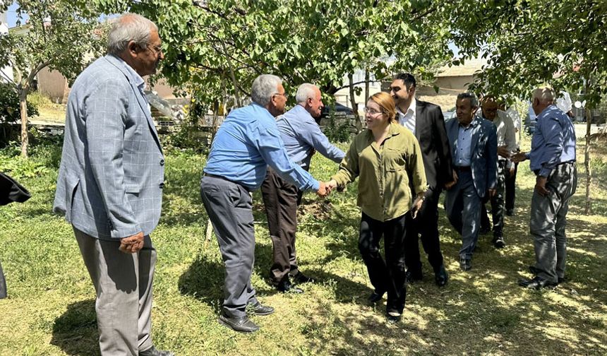 Yüksekova Belediyesi Ziyaretlerine Devam Ediyor
