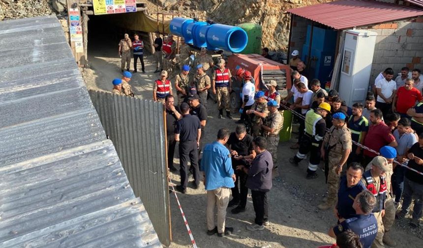 Elazığ'da göçük altında kalan işçinin cansız bedenine ulaşıldı