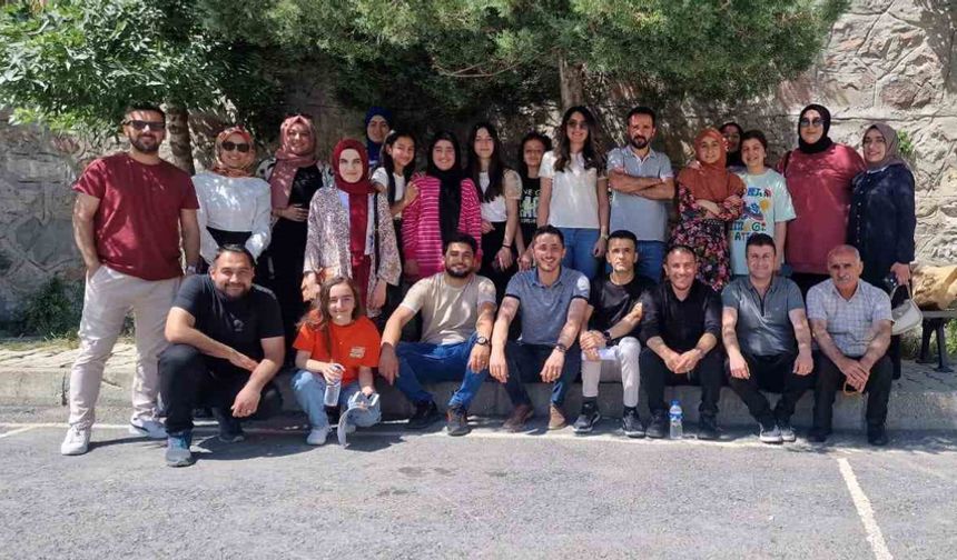 Öğretmenlerden Hakkari’ye ilgi