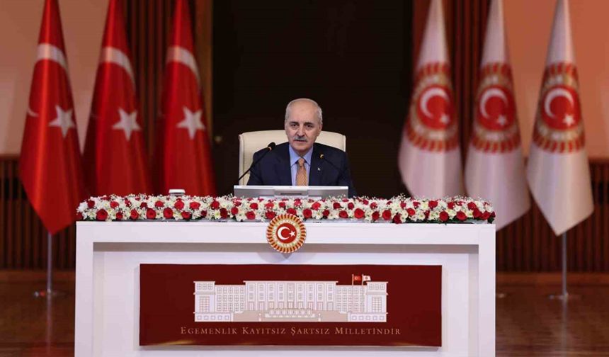 Kurtulmuş: "Türkiye’de herkesin gözü kulağı bu komisyonun üzerindedir"