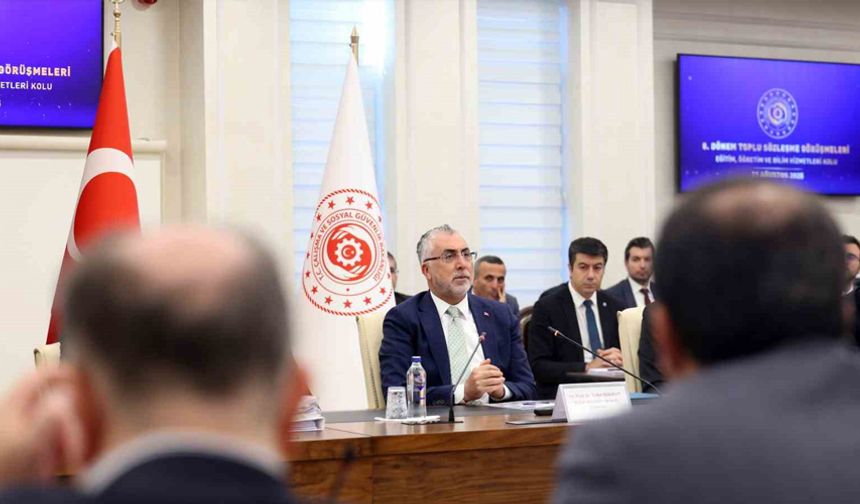 Işıkhan: "Özlük ve sosyal haklarda iyileştirmelerin yapılmasının önemli olduğunu tekrar vurgulamak istiyorum"