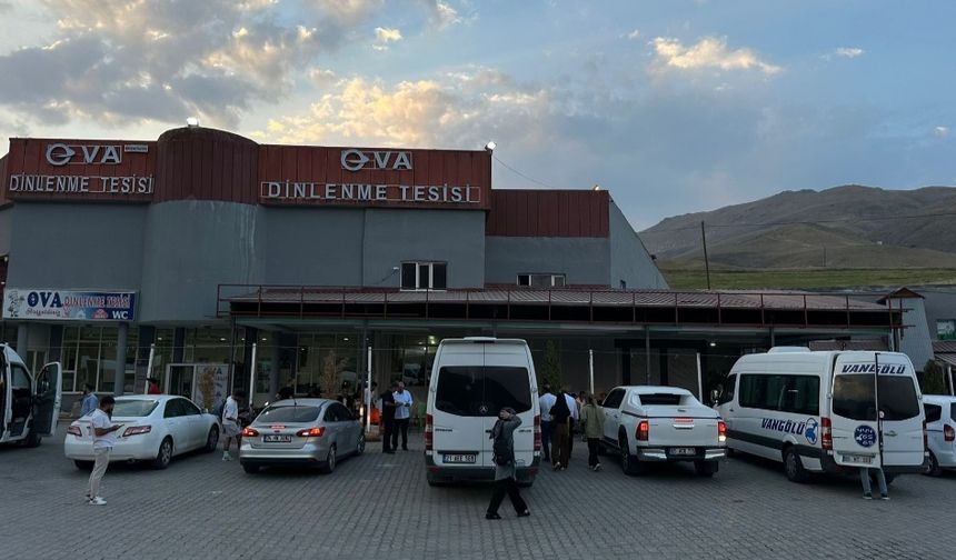 Yüksekova-Van Karayolunun Vazgeçilmez Durağı “Ova Dinlenme Tesisleri” Yenilendi