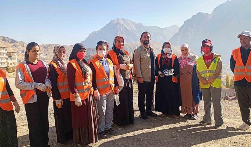 Belediye temizlik personelinden dürüstlük örneği
