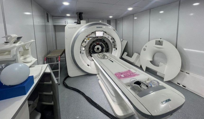 Hakkari Devlet Hastanesi'ne son teknoloji MR cihazı kuruldu