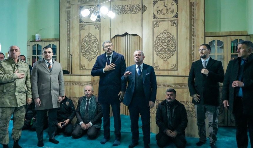 Hakkari Valisi Çelik’ten Dayan Ailesine Taziye Ziyareti