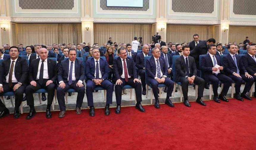 Nahçıvan’da 2. Serhat İlleri Bölgesel Ekonomi Forumu düzenlendi