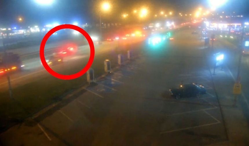 Makas atarak ilerlediği iddia edilen otomobilin sebep olduğu  kazanın tutanağı pes dedirtti