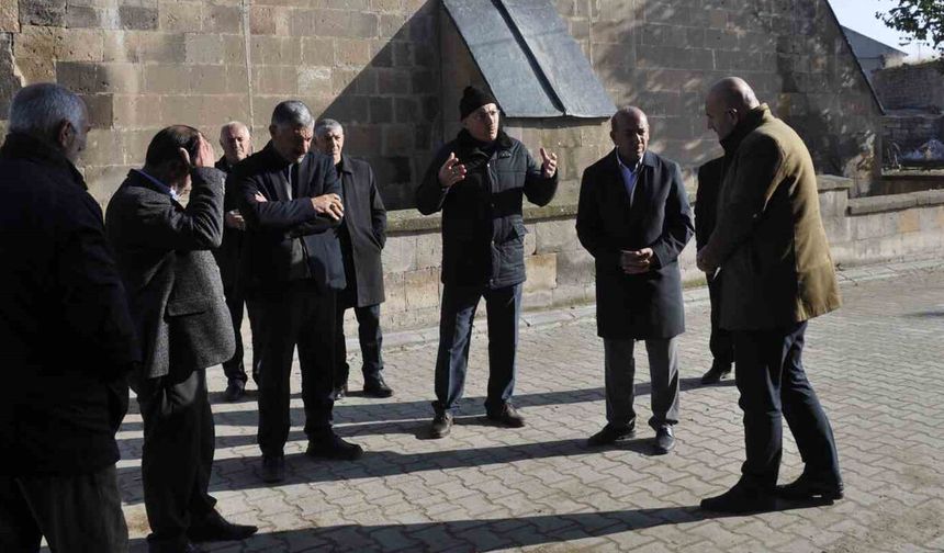 Esenlik Külliyesinde 8 milyon liralık dayanışma örneği