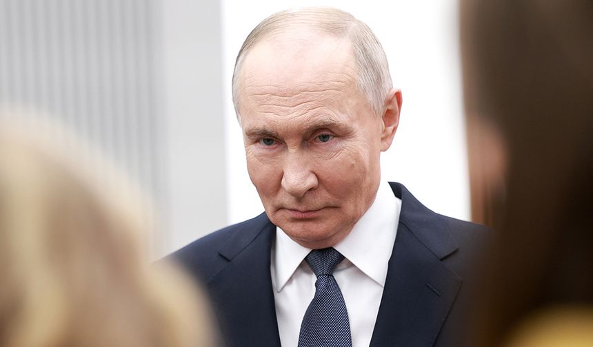 Putin: "Donbass ve Novorossiya'yı ya zorla özgürleştireceğiz ya da Ukrayna bu bölgeleri terk edecek"