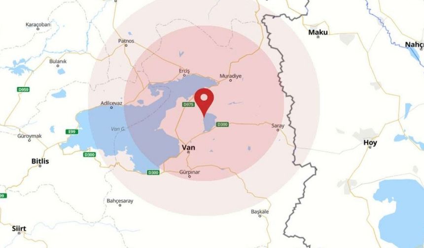 Ahmet Ercan ve Okan Tüysüz Van depremini değerlendirdi