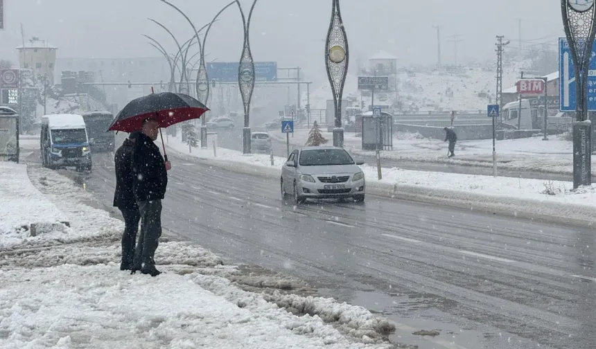 METEOROLOJİ UYARDI: Sağanak ve kar geliyor