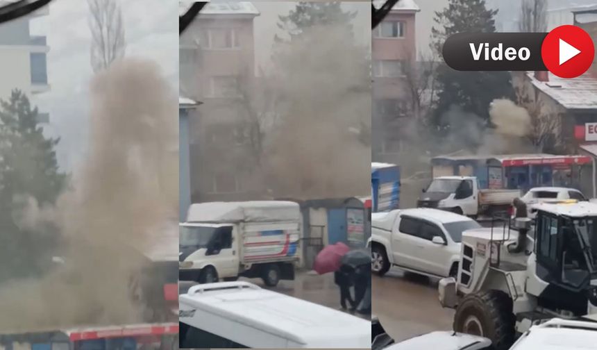 Şemdinli Çarşı Merkezinde Elektrik Panosunda Kablo Patladı