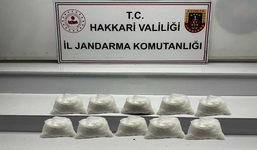 Yüksekova’da 9 Kilo Metamfetamin Ele Geçirildi