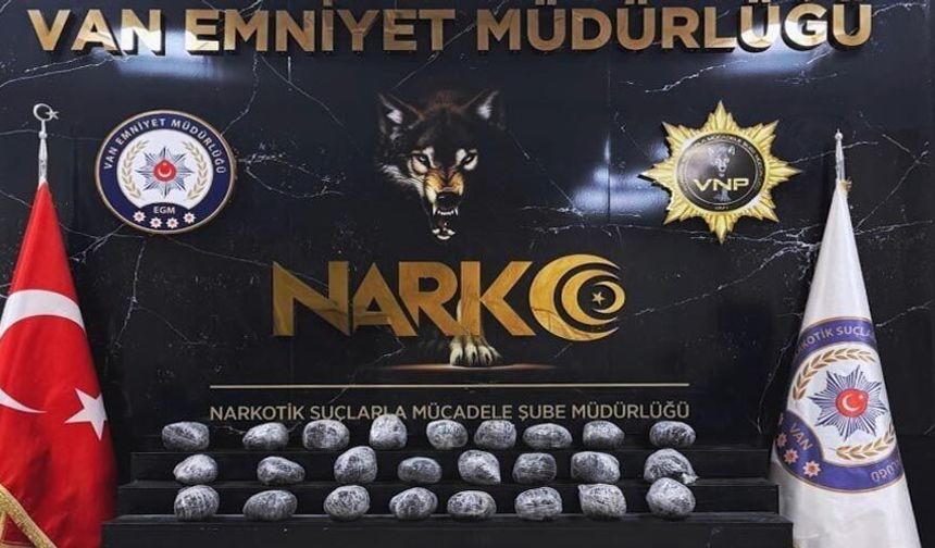 Van’da 26 kilo 160 gram metamfetamin ele geçirildi