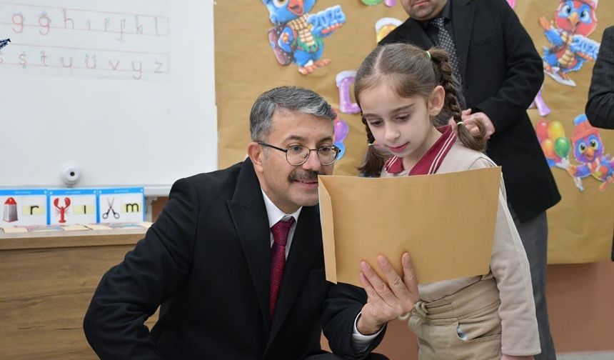 Hakkari’de 70 bin öğrenci yarıyıl tatiline girdi