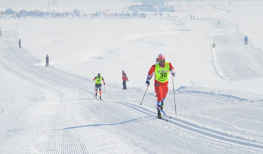 Kayaklı Koşu Barış ve Kardeşlik Yarışması Yüksekova'da yapılacak