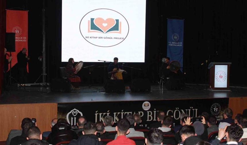 Siirt’te ’İki Kitap Bir Gönül Projesi’ tanıtıldı