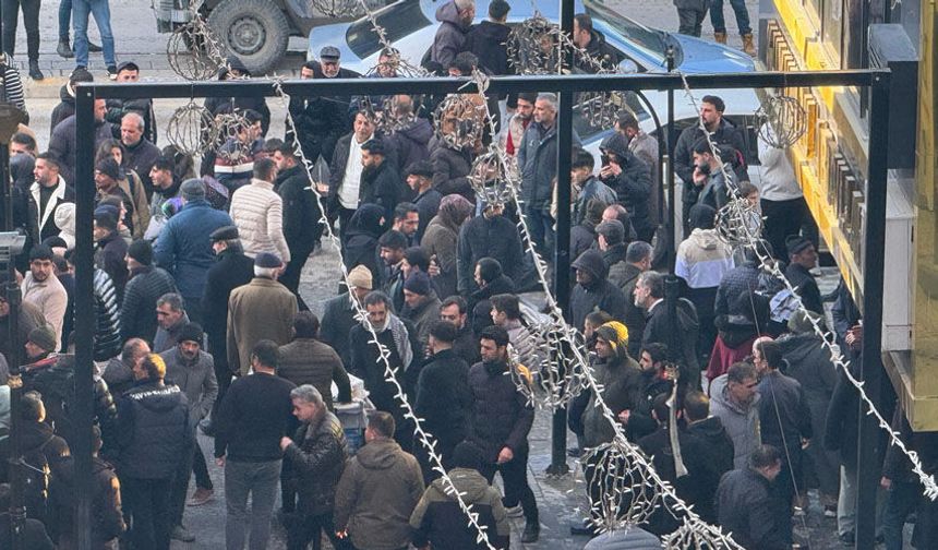 Van’da Milyonluk Vurgun: Kuyumcu Altınları Alıp Kaçtı