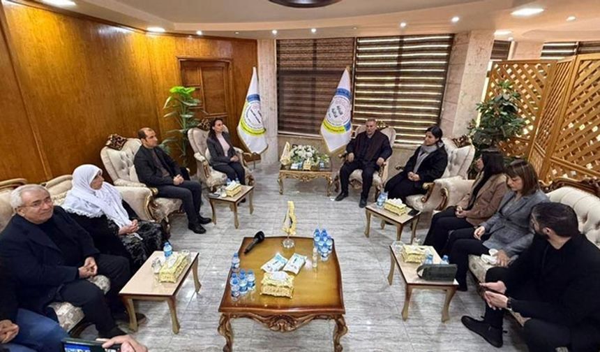 DEM Parti öncülüğündeki heyet Suriye'ye ulaştı