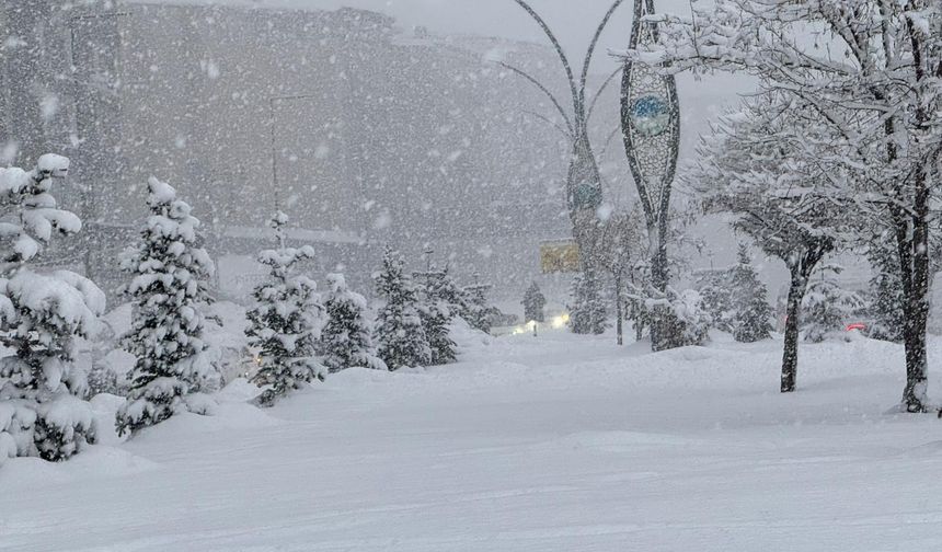 İçişleri Bakanlığı il il açıkladı! Hakkari'de kuvvetli kar bekleniyor