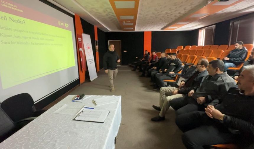 Yüksekova’da 98 Yetiştiriciye Sürü Yönetimi Eğitimi: Verimlilik ve Bilinçli Üretim Hedefleniyor