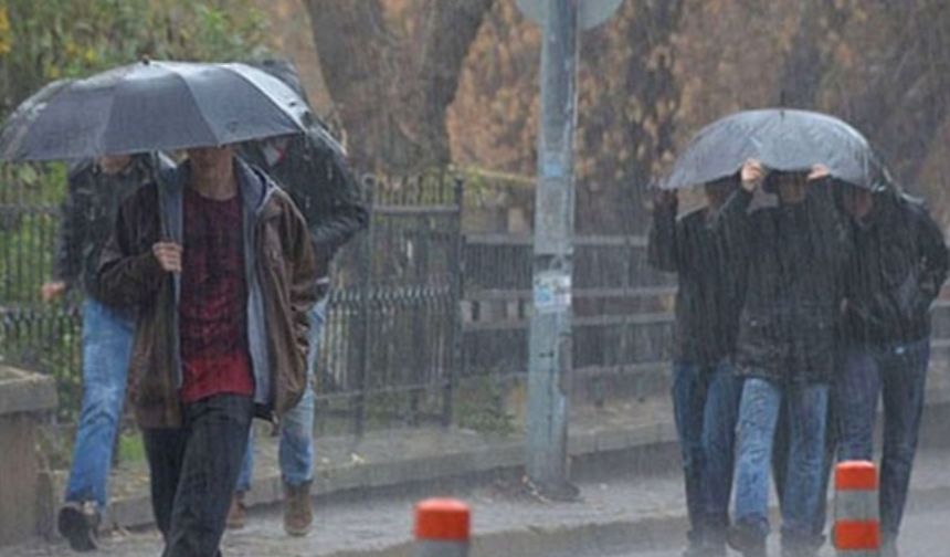 39 il için sarı kodlu uyarı: Şiddetli sağanak ve fırtına geliyor