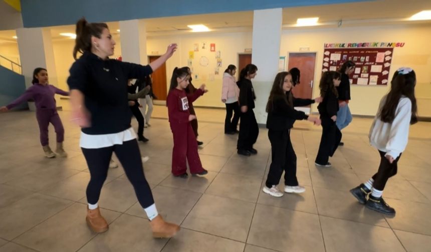 Yüksekova’da kültür sanat buluşması