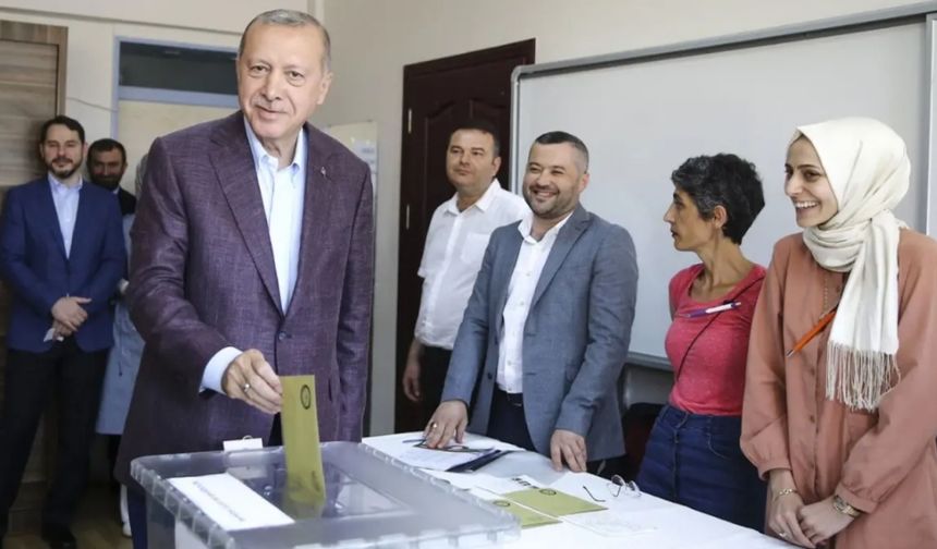 Erdoğan tekrar aday olacak mı? AK Parti'den net 'erken seçim' açıklaması