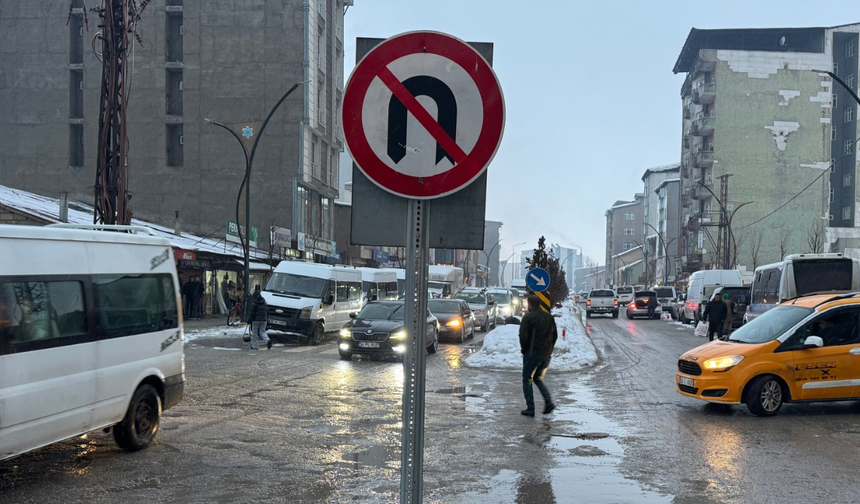 Cengiz Topel Caddesi’nde U Dönüşü Yasaklandı