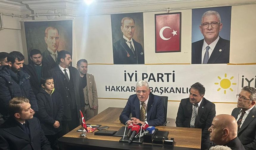 Müsavat Dervişoğlu Hakkari'de konuştu!