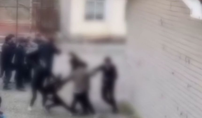 Şemdinli’de Liseler Bölgesinde Kavga: Aileler önlem alınmasını istiyor