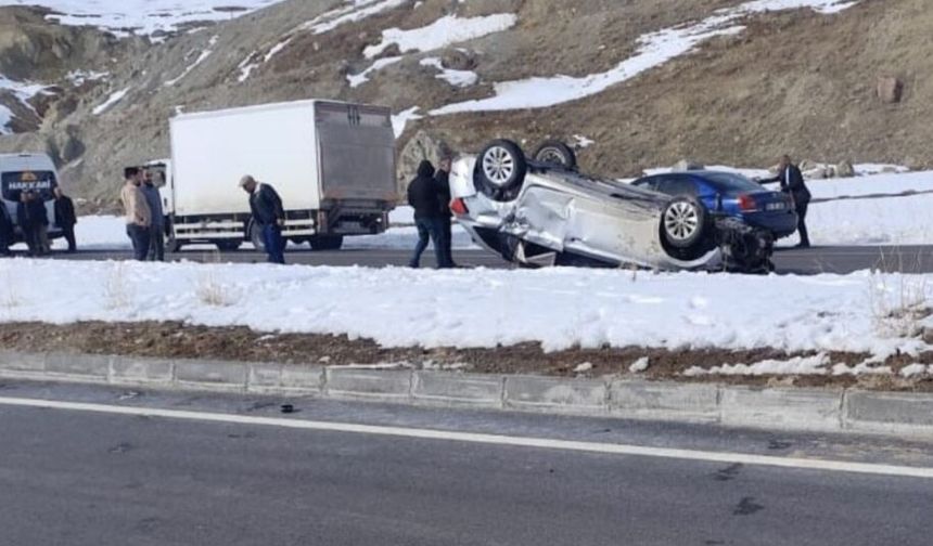 Hakkâri–Van Karayolunda Kaza: 1 Yaralı