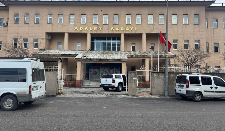 Yüksekova'da bahis operasyonu: 98 şüpheli gözaltına alındı