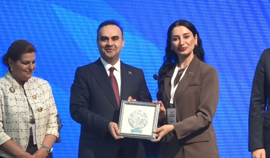 Kacır: "KOBİ’lerimize ve büyük ölçekli firmalarımıza, 50 milyon liraya kadar finansman sunuyoruz"