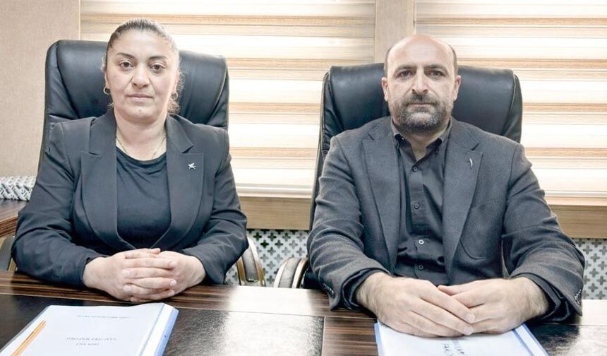 Hakkari İl Genel Meclisi’nde Yeni Dönem: Eş Başkanlar Dara ve Yaşar Oldu