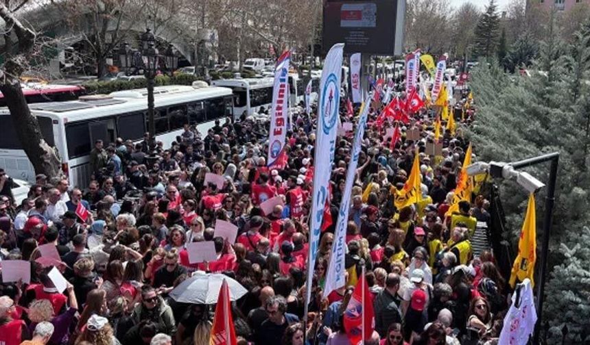 Öğretmenlerden 3 günlük 'iş bırakma' kararı