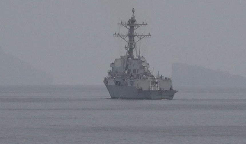 Verilen süre doldu, ABD'nin Hürmüz ablukası başladı