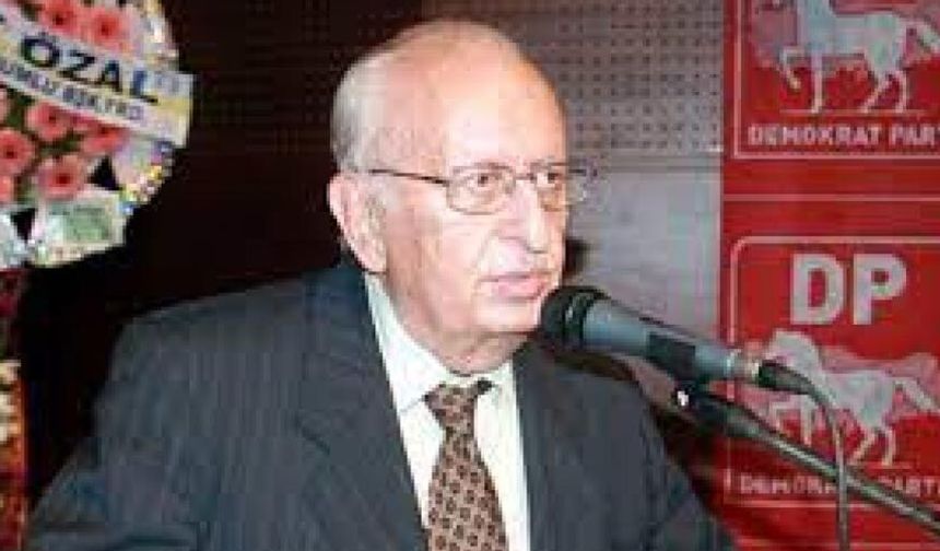 TBMM Eski Başkanı Hüsamettin Cindoruk hayatını kaybetti