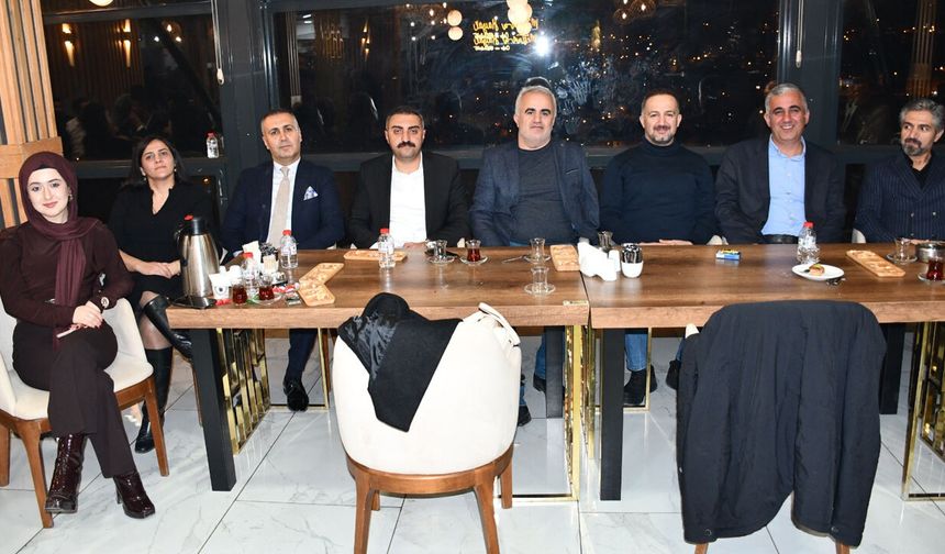 Hakkari'de Avukatlar Günü Kutlandı