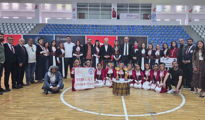 Hakkari Ekipleri 4 Kategoride Şampiyon Oldu