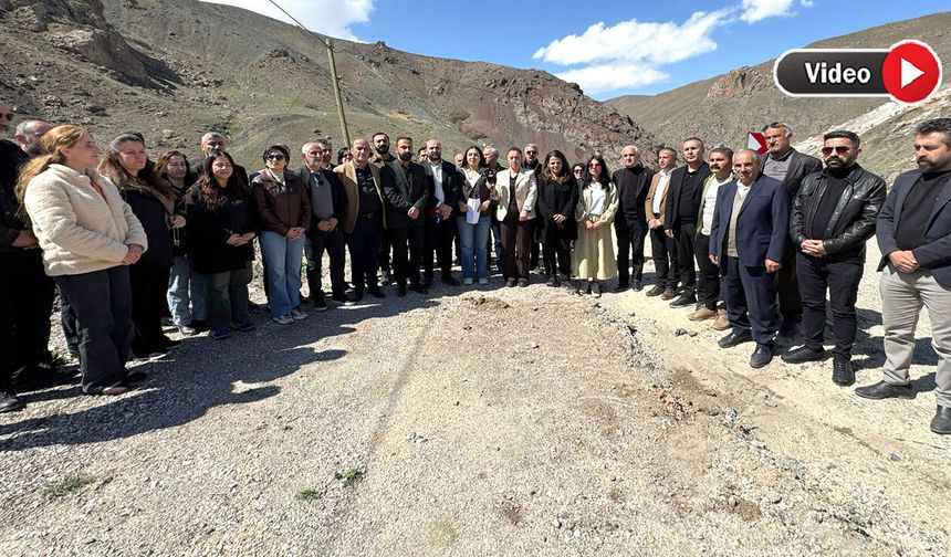 Hakkari-Van Yolu Günlerdir Kapalı: Tepkiler Yükselmeye Devam Ediyor