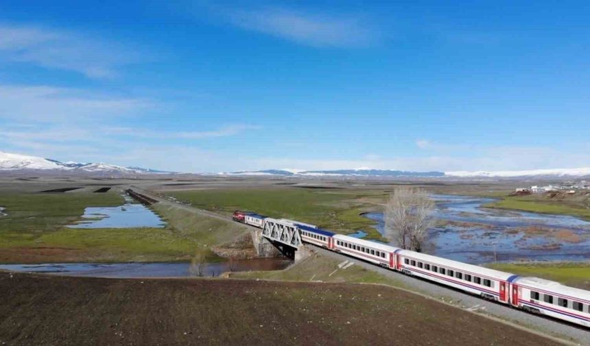 Kars’ta vatandaş rotayı Doğu Ekspresi’ne çevirdi